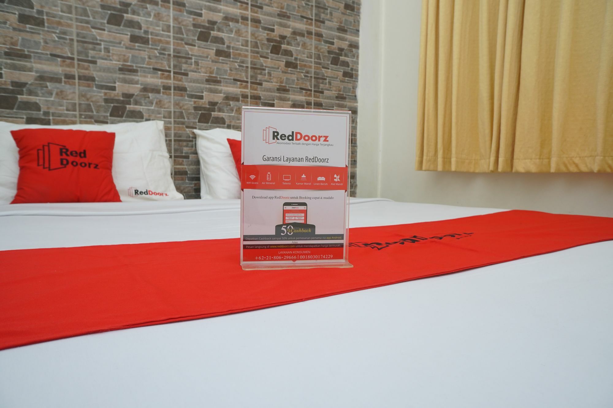 Reddoorz Plus @ Ciumbuleuit Area Bandung Kültér fotó